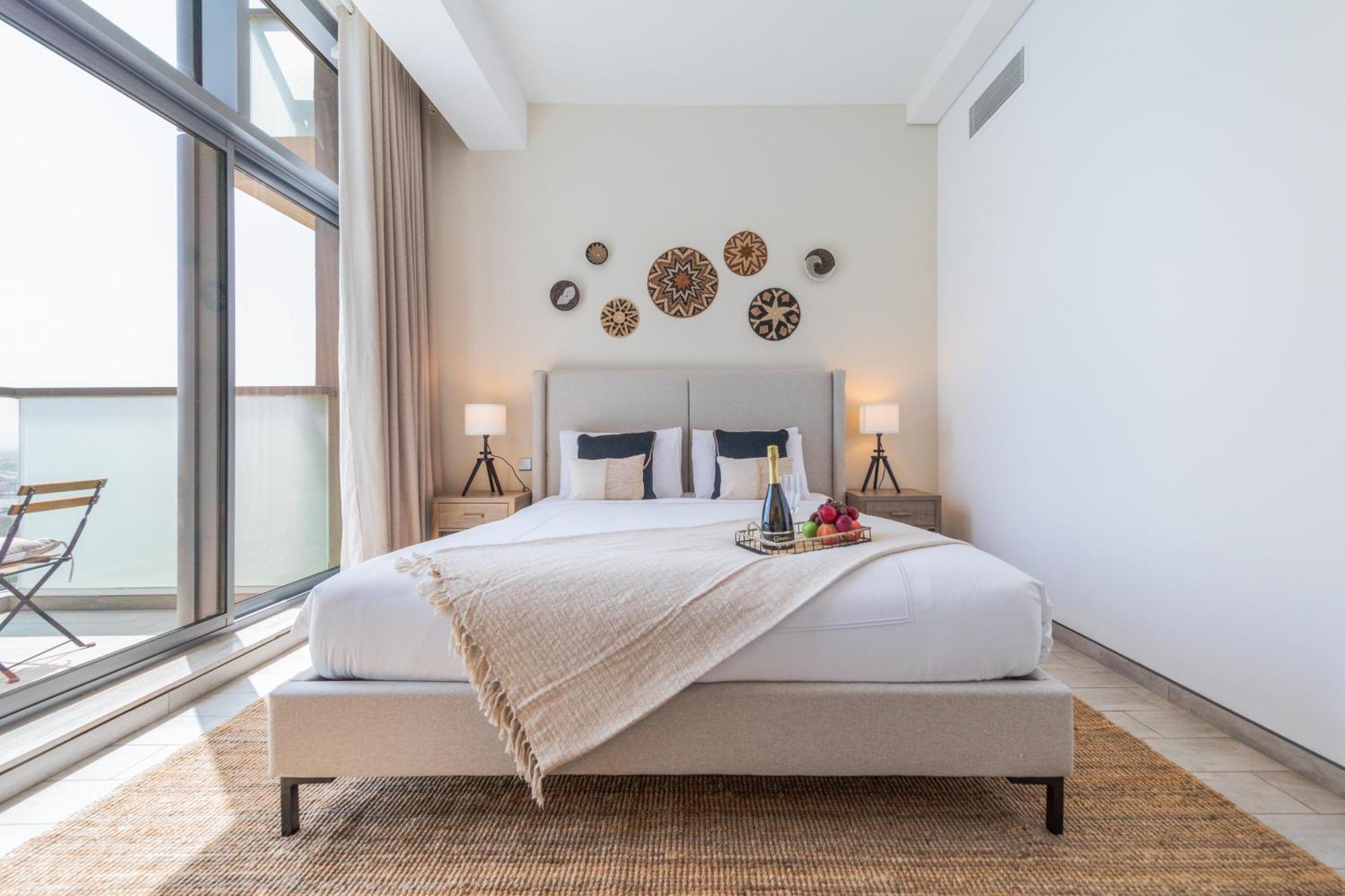 Apartment Eden's Homes & - Atria Residences Dubai